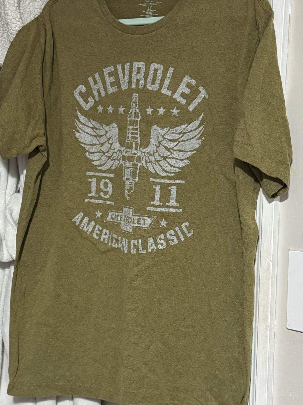 Men’s Olive Green CHEVY Graphic Tee large Tall